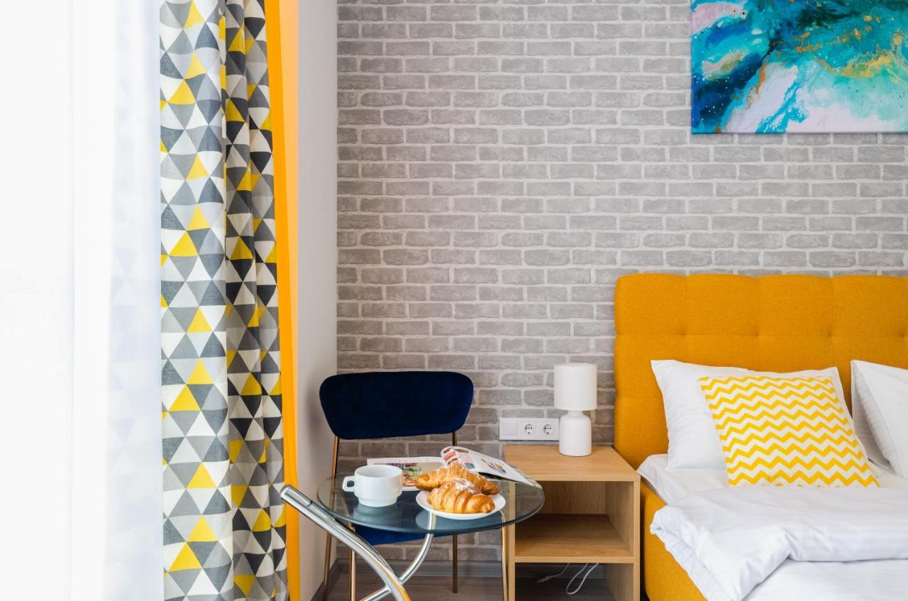 View Smart Apartment Kvartet Railway Station 4D Киев Екстериор снимка